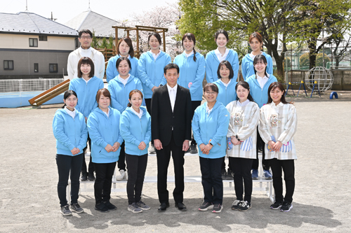 国分寺けやき幼稚園の保育士さん